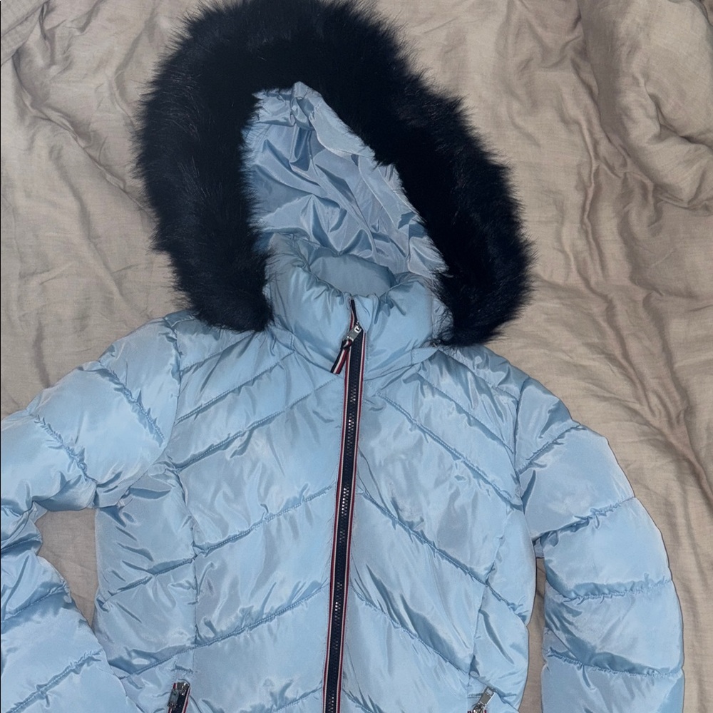 Tommy Hilfiger Light Blue Puffer Jacket with  Removable Black Faux Fur Hood EUC